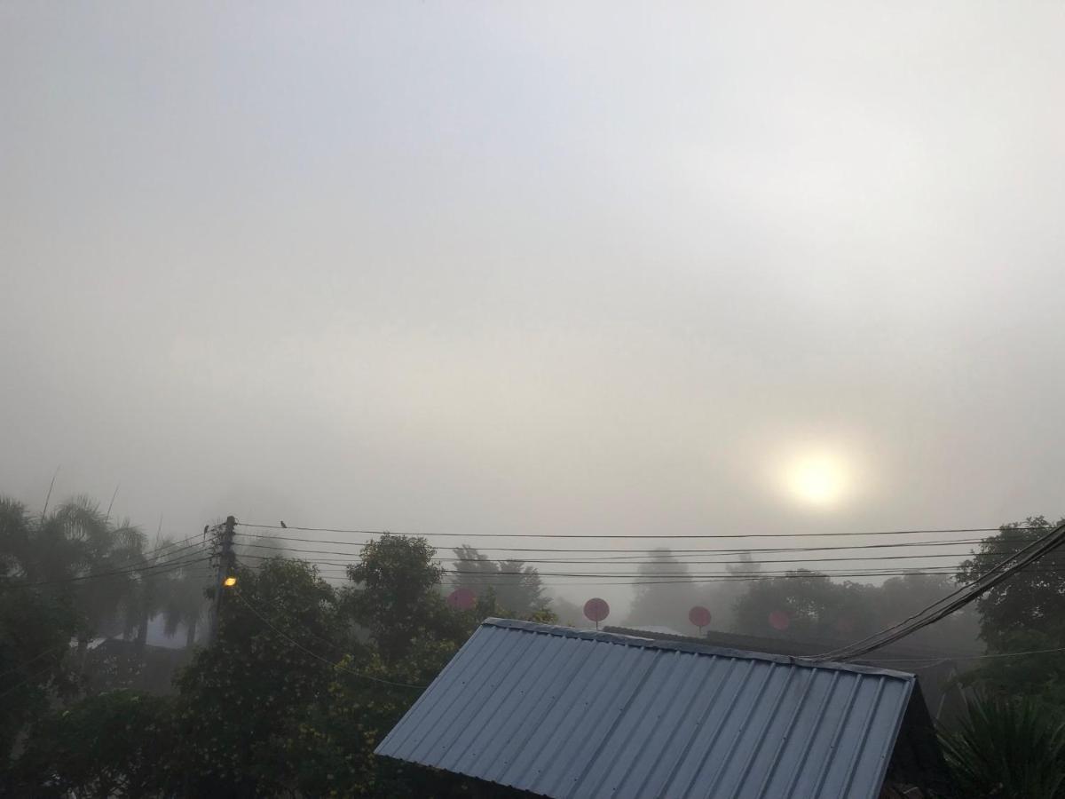 Baan Rai Pray Rung Kaeng Krachan Ban Tha Ling Lom 外观 照片